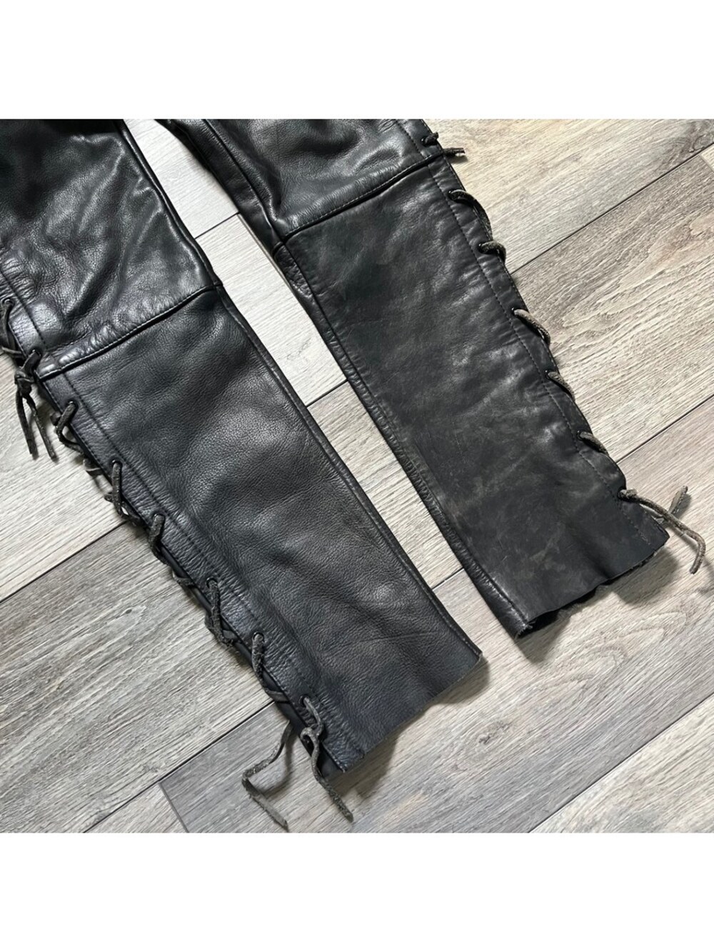 Vintage Harley-Davidson Women's 8 Leather Lace Up Motorcycle Pants Black - Picture 2 of 14